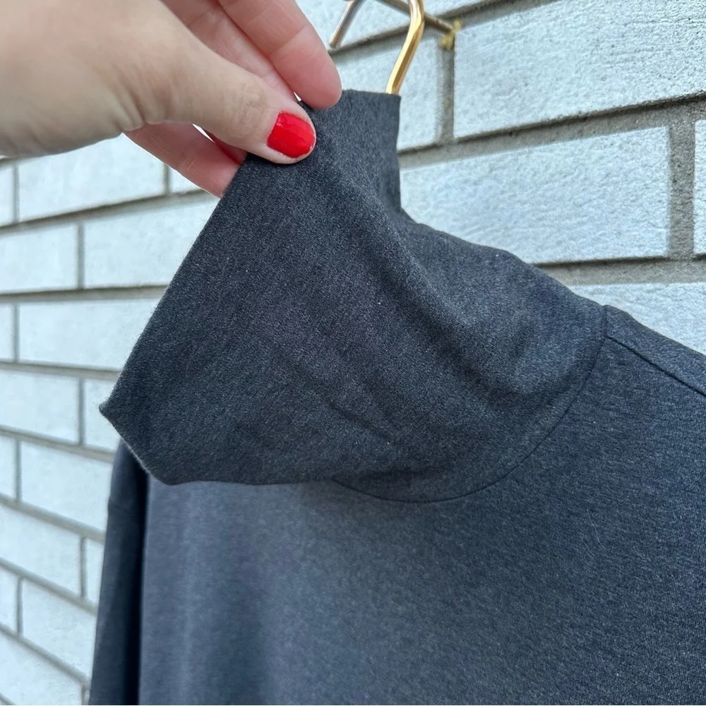Polo Ralph Lauren Men’s Gray Turtleneck Shirt